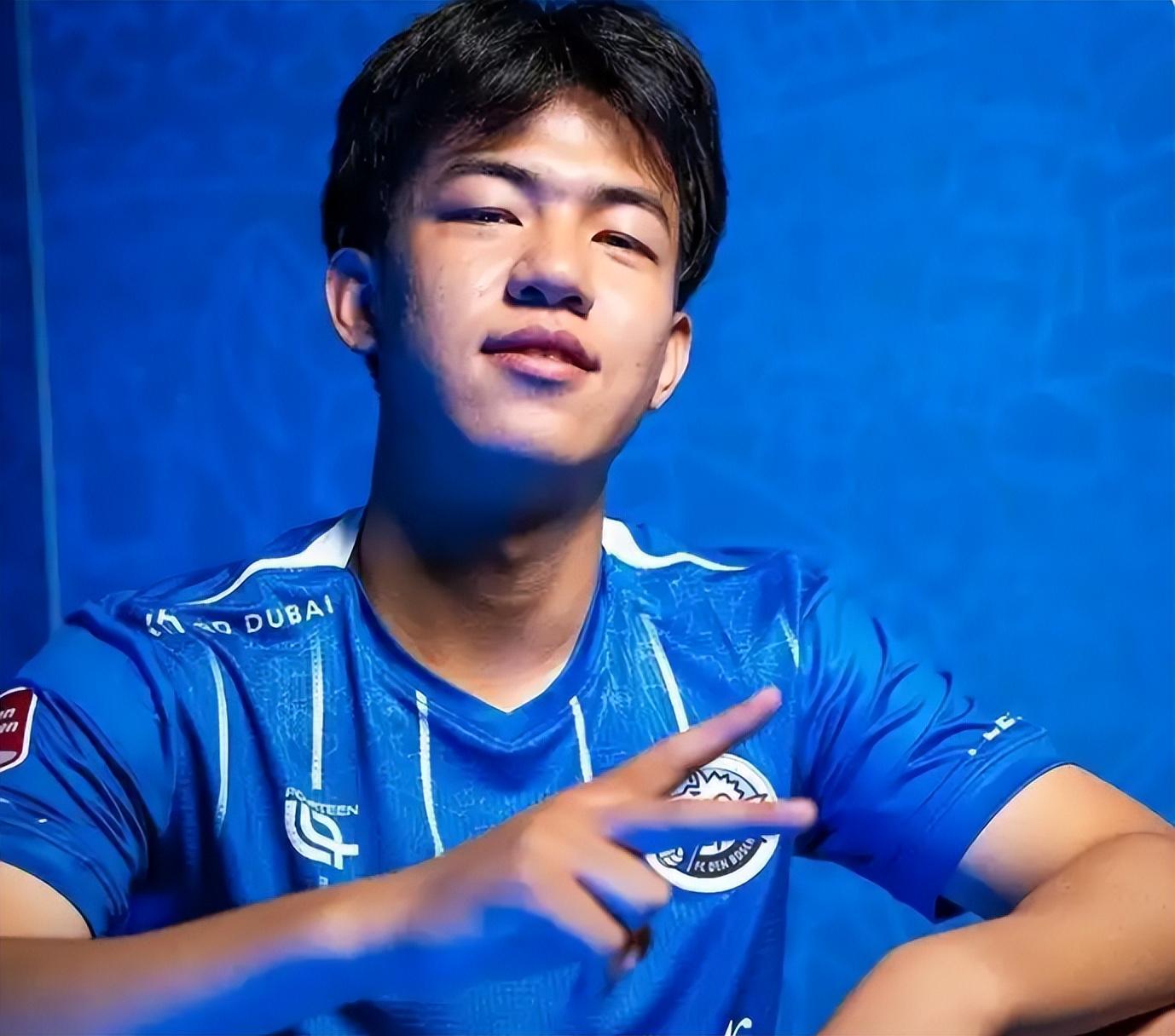 开云在线-有见识！留洋小将评中国男足：他们只会踢简单足球，很缺乏创造力