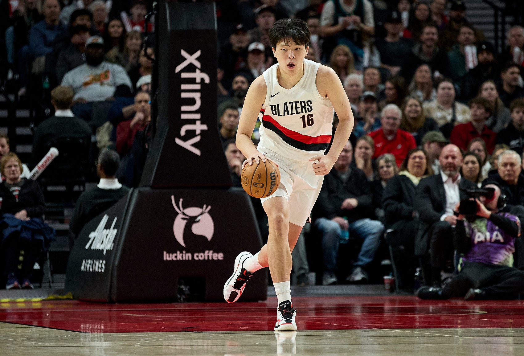 开云在线-【菜鸟】瀚森16分钟3分3板2助 杰明大起大落 埃奇库姆13分7助5断