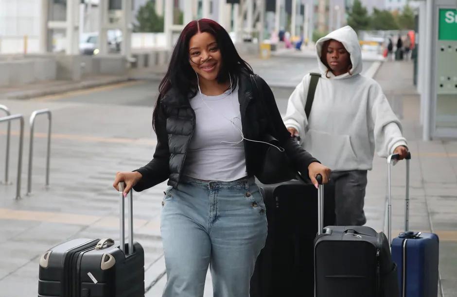 太阳报：奥纳纳模特妻子已离开曼彻斯特，带着行李前往土耳其