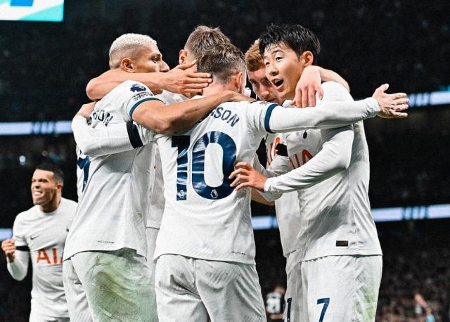 kaiyun-热刺独占英超榜首，史上开局最猛主帅却不满意！