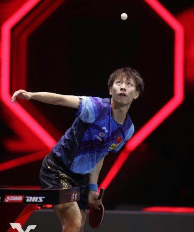 开云体育下载-【早报】“神灯”二进宫！能照亮斯坦福桥吗？