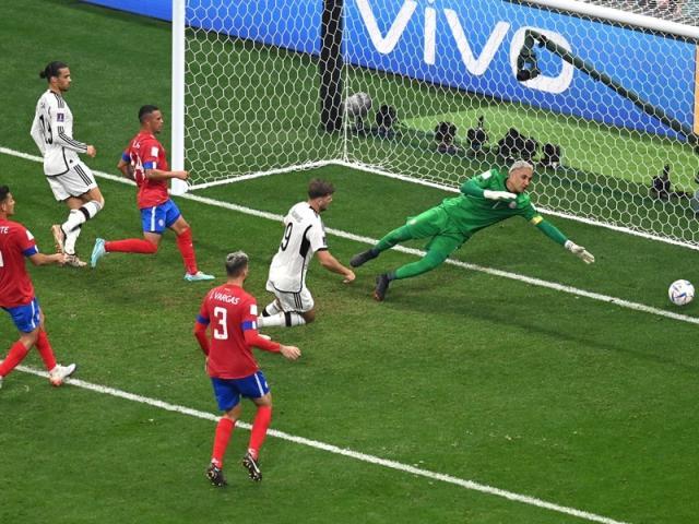 开云在线-从封神到“作”下神坛，弗利克要为德国队的灾难埋单