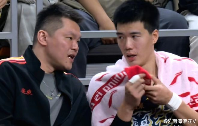 kaiyun-赢吉林21分！广东队还收到3个好消息，杜锋笑容满面|吉林队|奎因|广东男篮|徐杰|篮板_新浪体育_新浪新闻