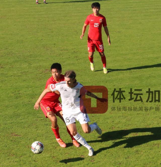 开云体育下载-U21国青：连续被吹罚点球 第11场对抗赛0比2告负
