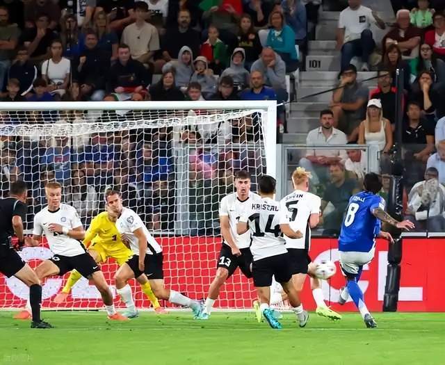 补时绝杀！托纳利力挽狂澜拯救意大利 在偶像主帅面前证明自己