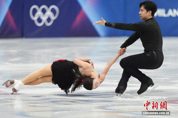 开云注册入口-（米兰冬奥会）花样滑冰团体赛：隋文静/韩聪出战双人滑短节目|AC米兰|米兰冬奥会花样滑冰团体赛|滑冰馆|双人滑短节目比赛|米兰滑冰馆_新浪体育_新浪新闻