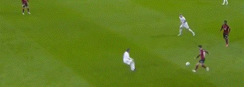 【西甲】本泽马+维尼修斯皆双响 皇马4比1瓦伦西亚