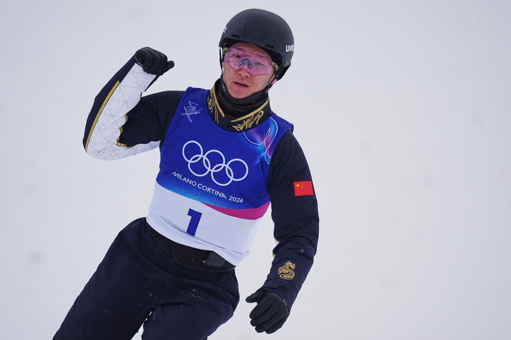 开云注册入口-一步之差未能站上领奖台，孙佳旭的米兰之路依然够精彩